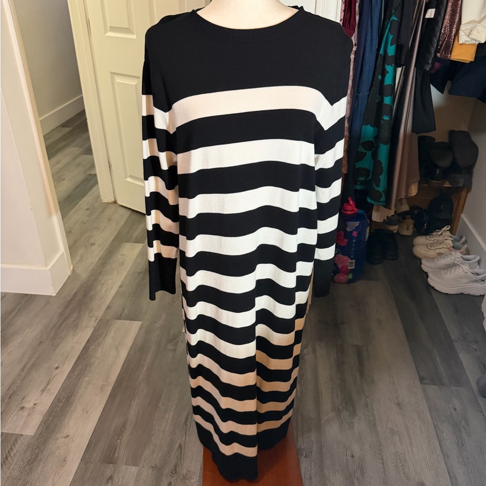 Ara Black and White Striped Long Sleeve Dress